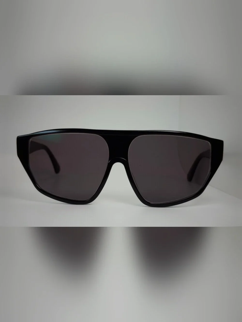 Bruno. Large All Gloss Black Shield Sunglasses. Good Sun Protection.